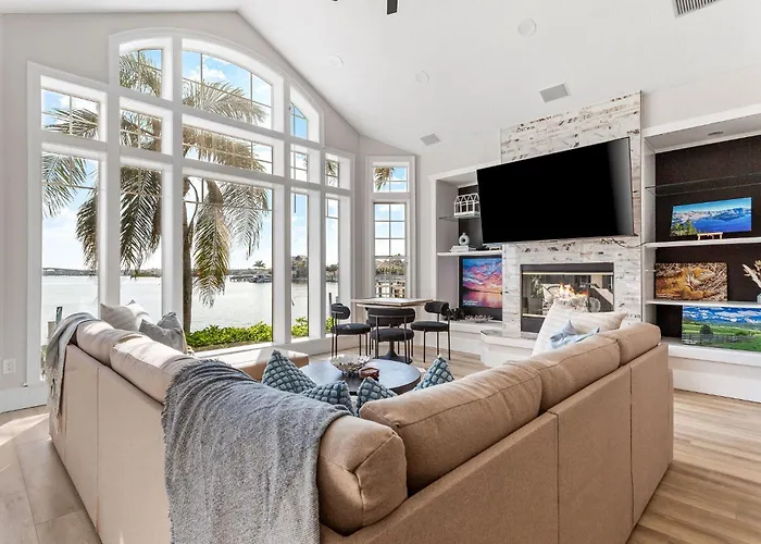 Sunrise Harbor Holiday home